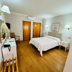 3* Hotel Salvador